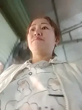 oxo_yuna_oxo – webcam model profile photo Image 6