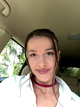 SherlynBhabhi – webcam model profile photo Image 2