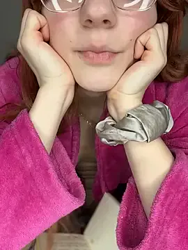 PumaShyXD – webcam model profile photo Image 13