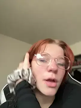 PumaShyXD – webcam model profile photo Image 16