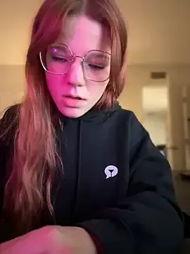 PumaShyXD – webcam model profile photo Image 17