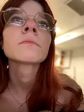 PumaShyXD – webcam model profile photo Image 7