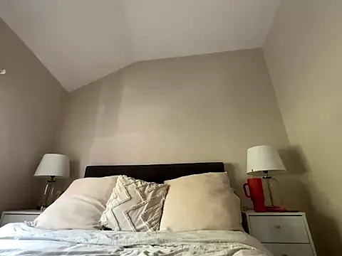 RollDolls – webcam model profile photo Image 19