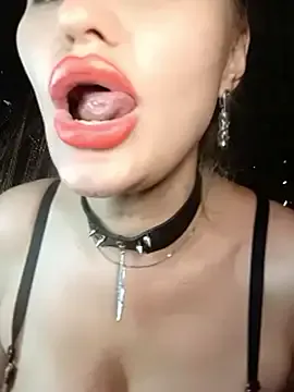 dirtypub – webcam model profile photo Image 3