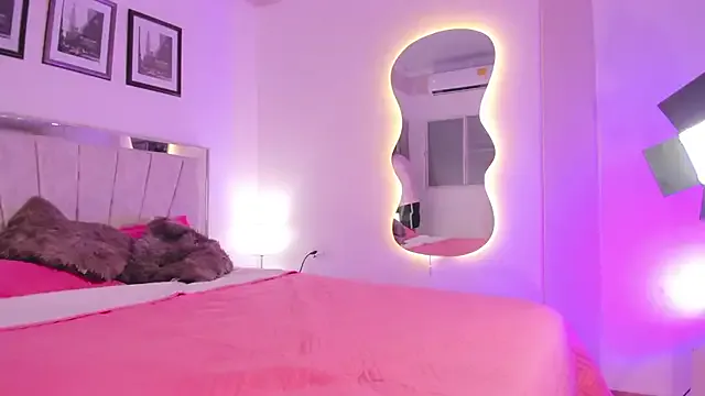 FuckingYoungs – webcam model profile photo