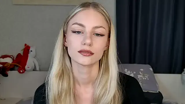 Awesomelusty – webcam model profile photo Image 7