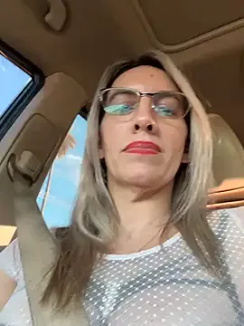 RoxiBlack – webcam model profile photo Image 9