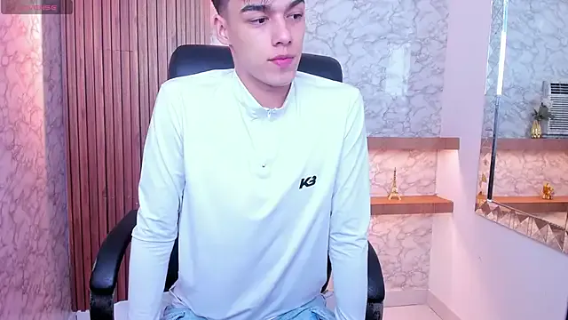 Nonchan_ – webcam model profile photo Image 11