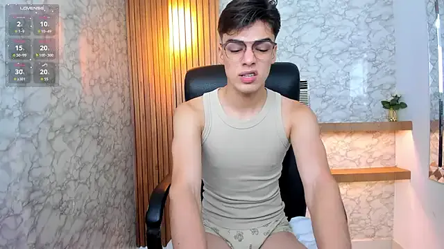 Nonchan_ – webcam model profile photo Image 7