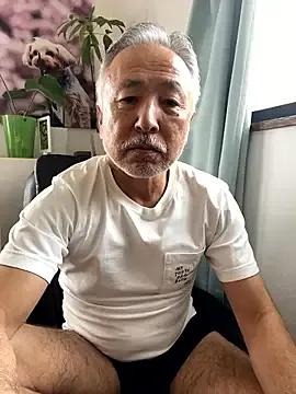 roouse – webcam model profile photo Image 19