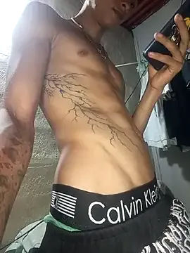 God_Eros_23cm Image 3