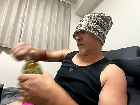 pizza_pa – webcam model profile photo Image 3