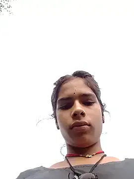 oxo_yuna_oxo – webcam model profile photo Image 15