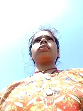 oxo_yuna_oxo – webcam model profile photo Image 17