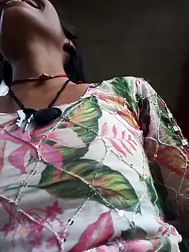 oxo_yuna_oxo – webcam model profile photo Image 18