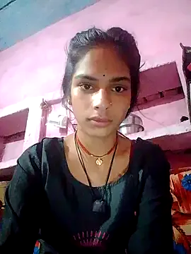 oxo_yuna_oxo – webcam model profile photo Image 3