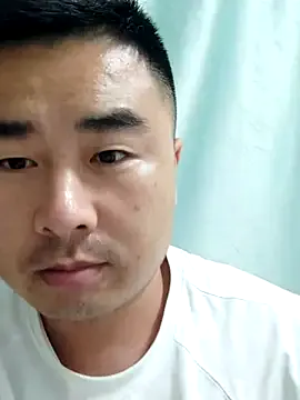 Yui-Ch – webcam model profile photo Image 7