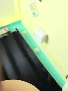 Queen_sofiyaa – webcam model profile photo Image 4