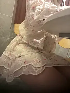 oxo_yuna_oxo – webcam model profile photo Image 3