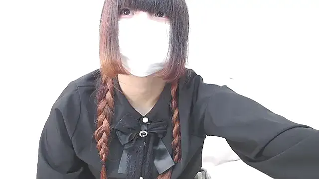 oxo_yuna_oxo – webcam model profile photo Image 16