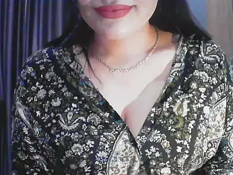 Kelly – webcam model profile photo Image 11