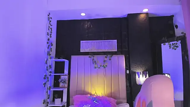 FiorellaGreco – webcam model profile photo Image 9