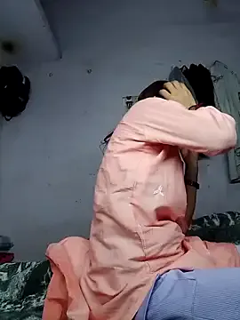 maataaan – webcam model profile photo Image 10