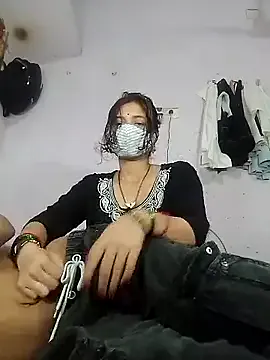 maataaan – webcam model profile photo Image 8