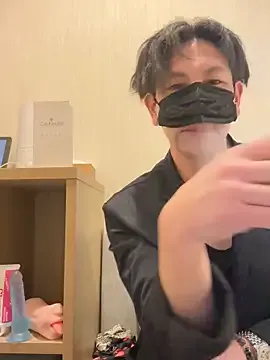 Hideen-real-face – webcam model profile photo