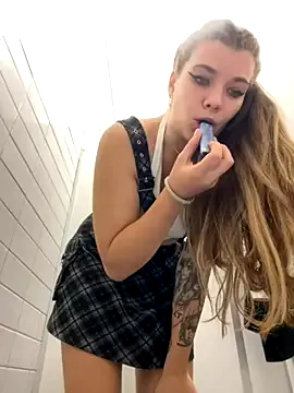 Queen_sofiyaa – webcam model profile photo Image 17