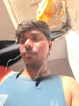 Yui-Ch – webcam model profile photo Image 13