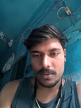 Yui-Ch – webcam model profile photo Image 9