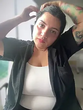 Queen_sofiyaa – webcam model profile photo Image 11