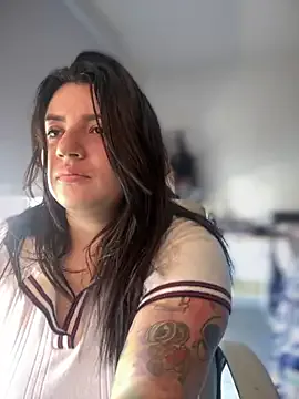 Queen_sofiyaa – webcam model profile photo Image 12