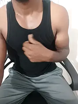 Queen_sofiyaa – webcam model profile photo Image 4