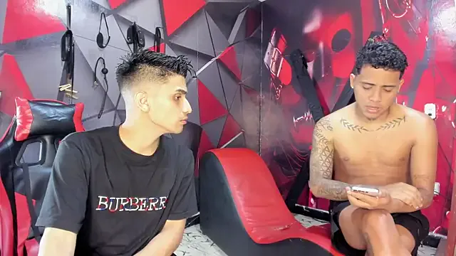 Queen_sofiyaa – webcam model profile photo Image 4