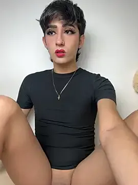 nam_tootsis – webcam model profile photo Image 3