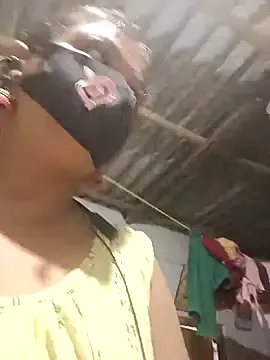 LiaWells – webcam model profile photo Image 19