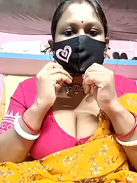 LiaWells – webcam model profile photo Image 8