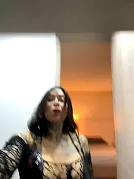 SophieJaramillo – webcam model profile photo Image 6