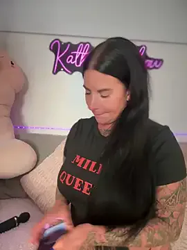 InKed-Kathy Image 19