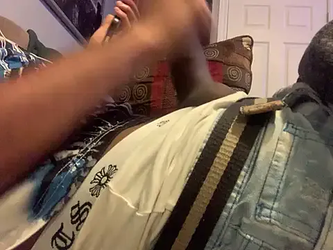 Nonchan_ – webcam model profile photo Image 17