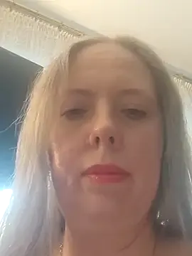 ManaMi-maru – webcam model profile photo Image 11