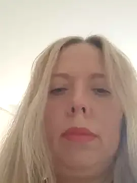 ManaMi-maru – webcam model profile photo Image 6