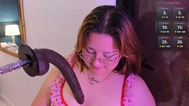 oxo_yuna_oxo – webcam model profile photo Image 13