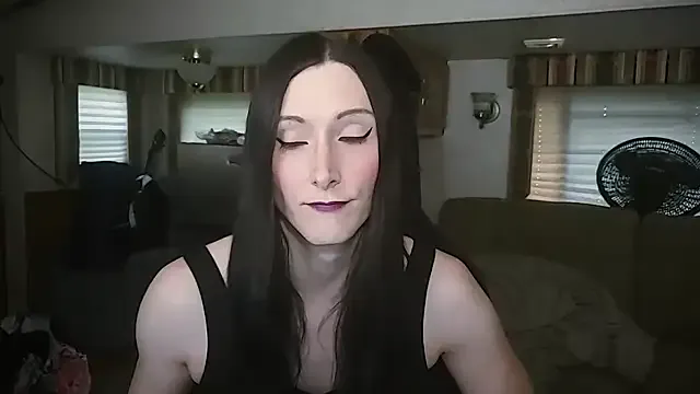 Queen_sofiyaa – webcam model profile photo Image 3