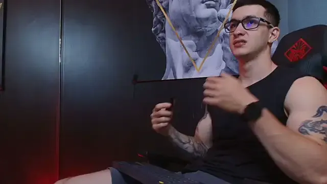 sukebegorilla – webcam model profile photo Image 9