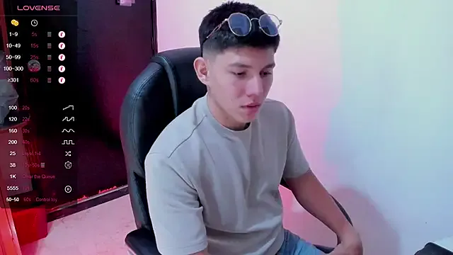 JamesCr_ – webcam model profile photo