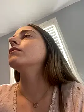 Queen_sofiyaa – webcam model profile photo Image 19