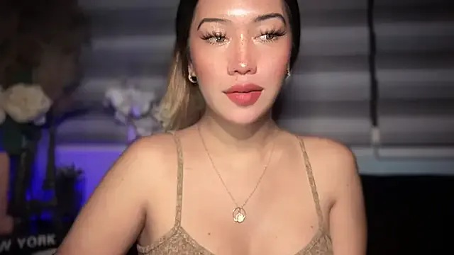 Crystal_Valentine – webcam model profile photo Image 9